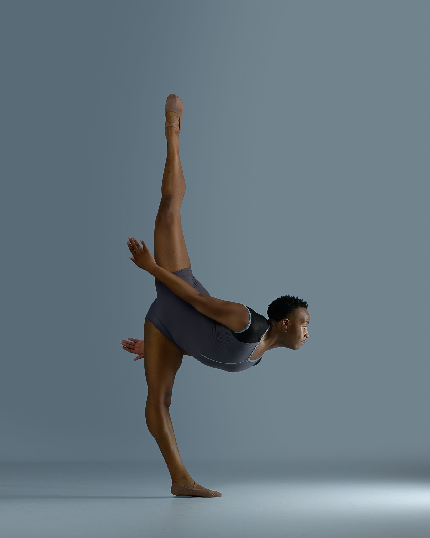 Contemporary teacher Khi'Shawn Robinson